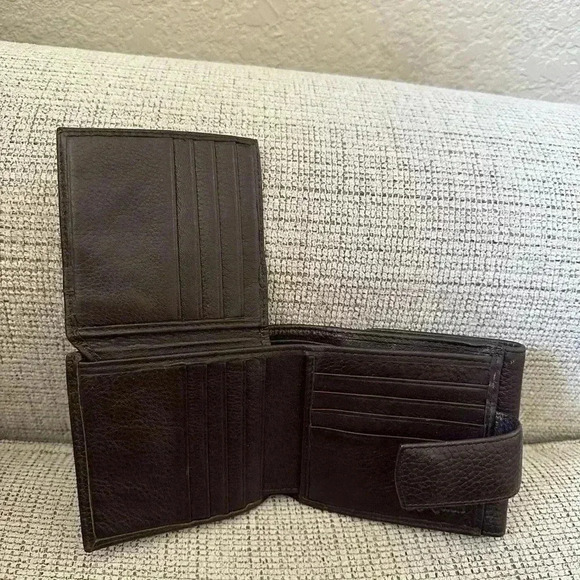 Brighton Trifold Wallet - Picture 9 of 11